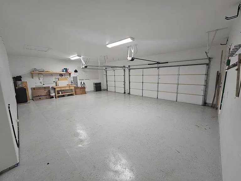 12340 Payne St — Photo 44
