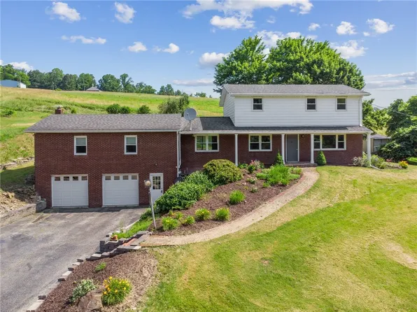 359 Meadow Spring Rd, Latrobe, PA 15650