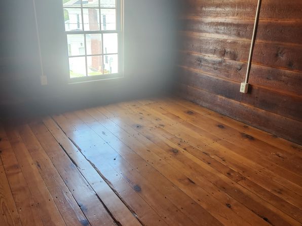 135 W Main St #18093326