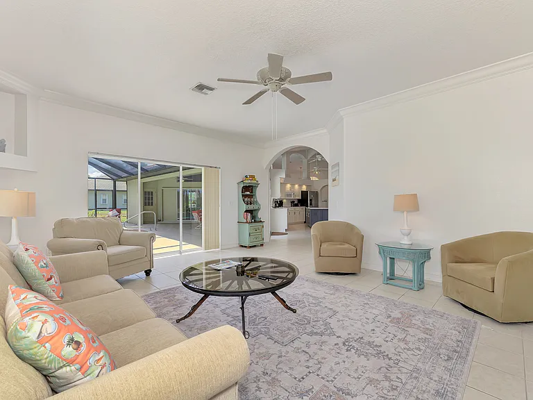 915 Park Place Dr — Photo 31