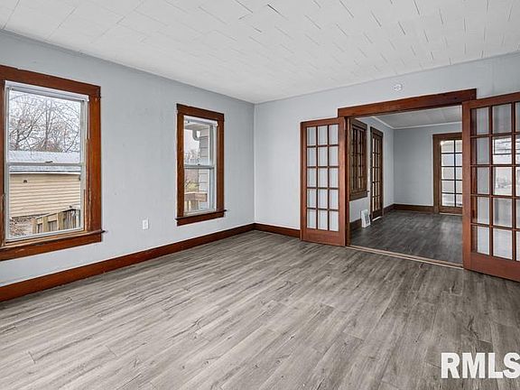 3rd image of 2629 170th Ave