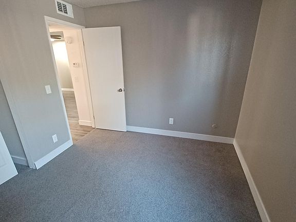 5th image of 7259 S Land Park Dr