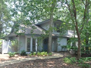 7 Beachwood Dr, Hilton Head Island, SC 29928