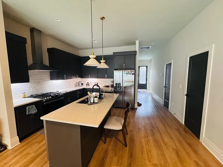 1080 Noble Loop — Photo 5