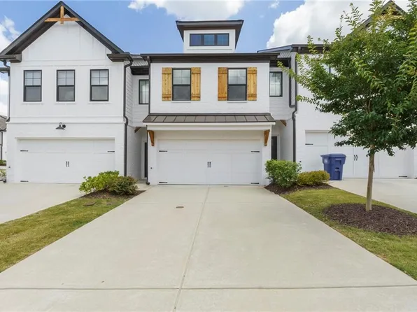 18 Caison Dr, Winder, GA 30680