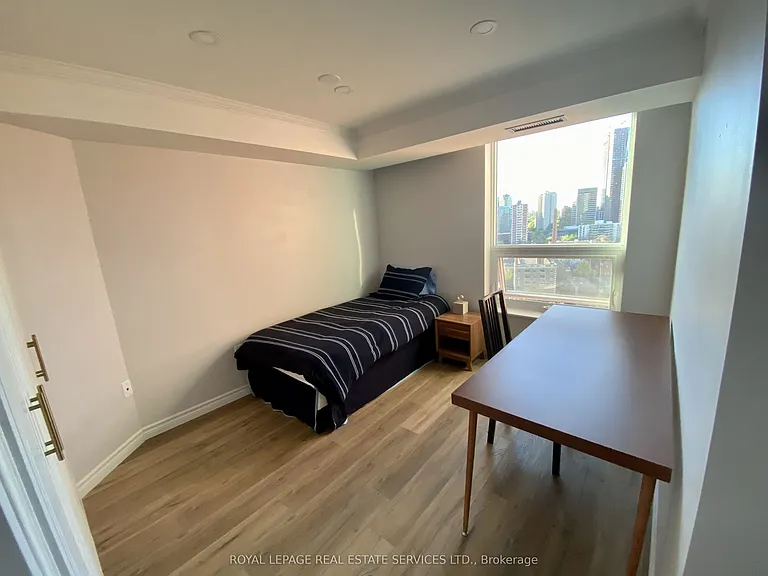 77 Maitland Pl #Penthouse 23 — Photo 19