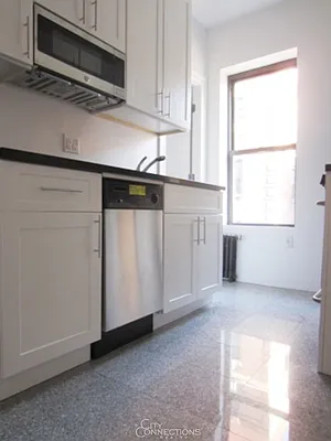 Rented by City Connections Realty | media 17