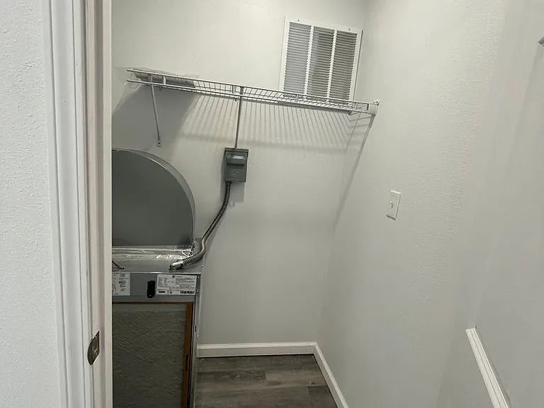 418 Doxey St #1 — Photo 15