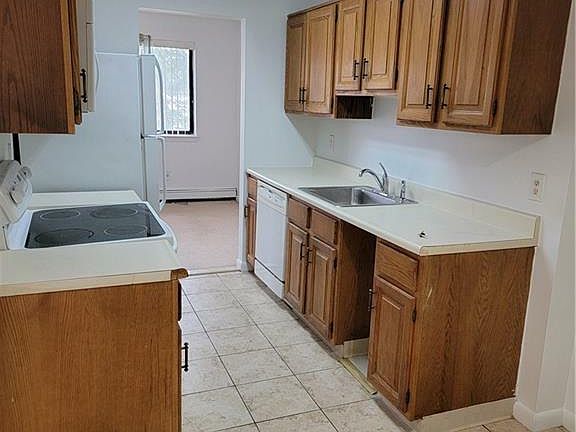 5th image of 24 Carhart Ave APT 322