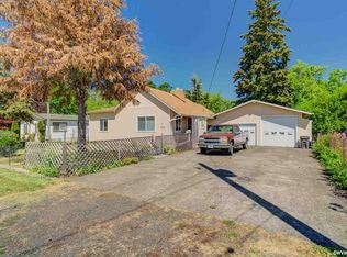 462 Albert St, Independence, OR 97351