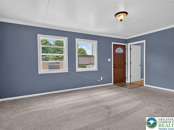 4th image of 309 Stelko Ave