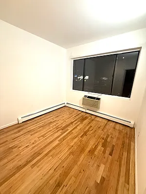 Rented by GROOME REALTY LLC | media 7