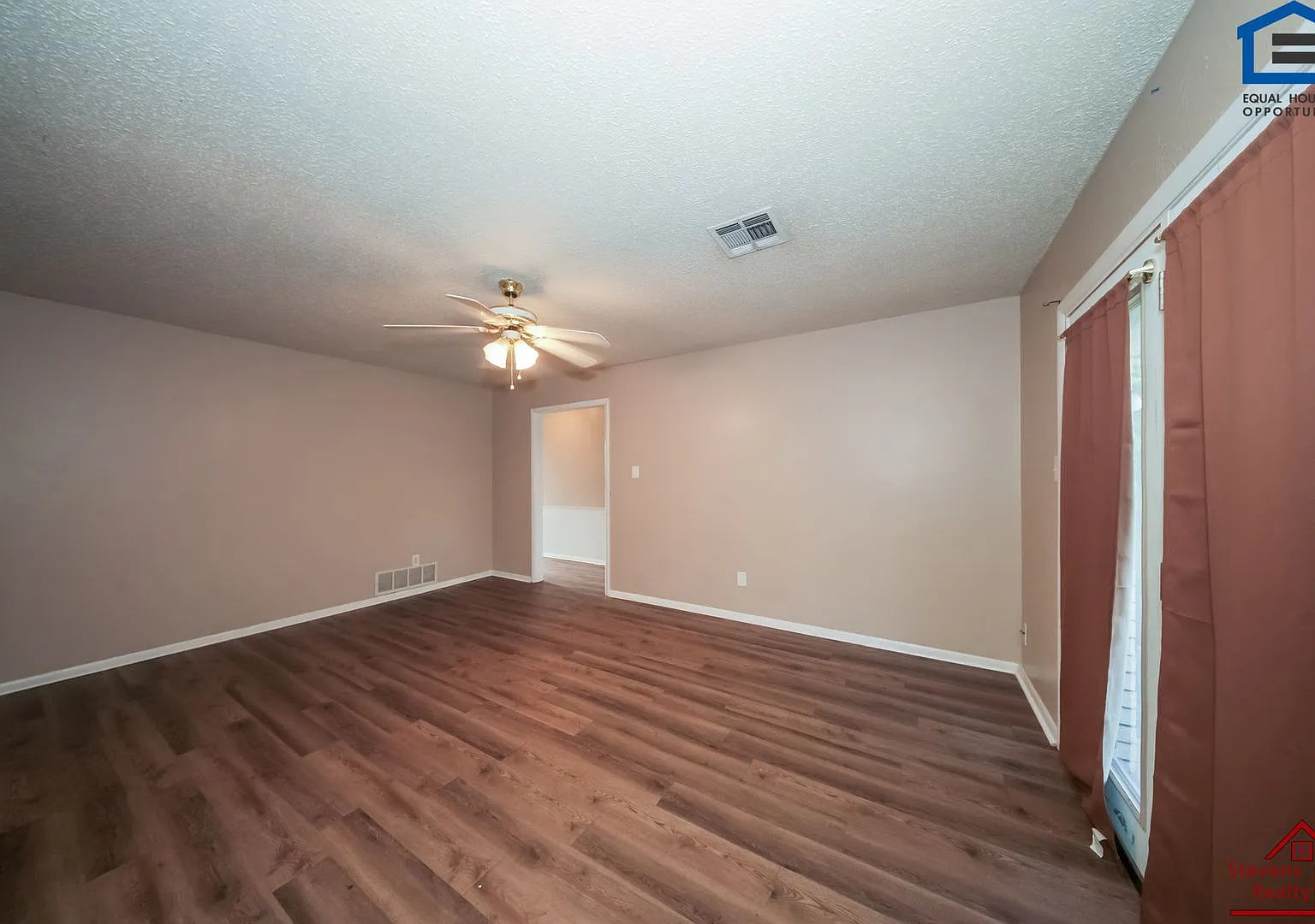 $250 off first months rent | A Home You Will Love — Photo 4