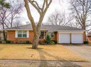 518 Summit Dr, Richardson, TX 75081