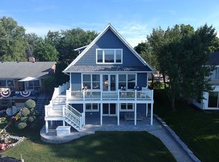 1863 S Shore Dr, Holland, MI 49423