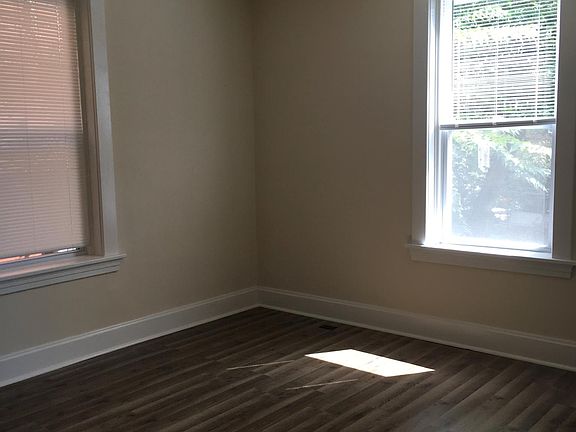 5th image of 1306 McCausland Ave