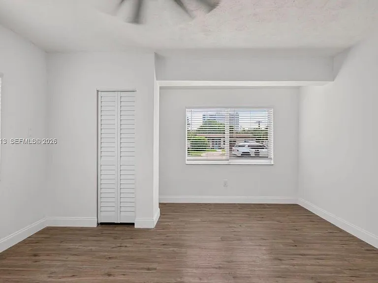 540 NE 61st St — Photo 10