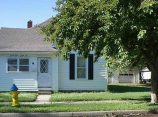 2325 5th Ave, Terre Haute, IN 47807