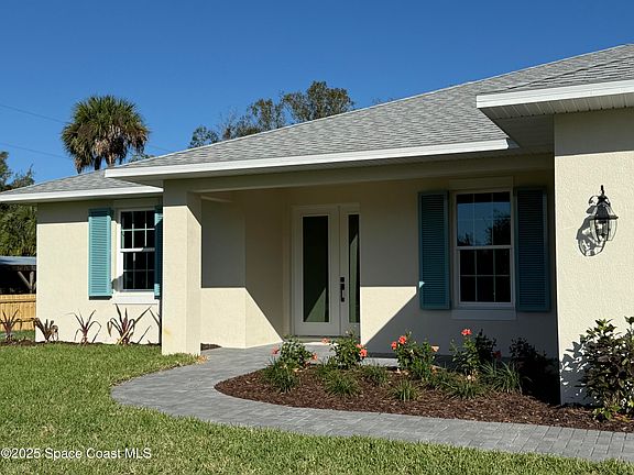 2nd image of 3660 Miami Ave