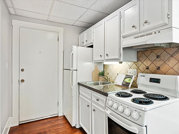 4th image of 1101 Millersville Pike #11-1