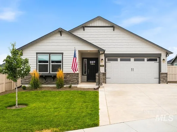 5790 E Lekeitio Village Dr, Nampa, ID 83687