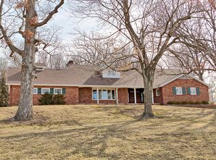 1150 Westview Pl, Marshfield, MO 65706