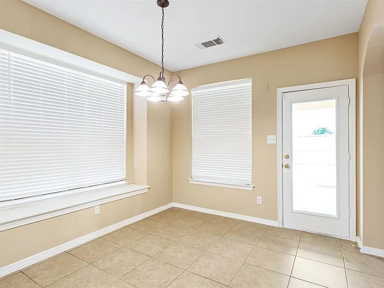 18714 Aquatic Dr — Photo 8