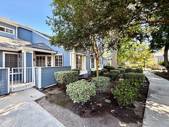 2nd image of 619 Alder Ln