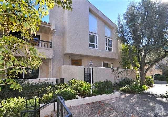 1st image of 5401 Zelzah Ave APT 118