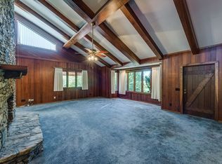 5697 Rocky Point Rd, Cookeville, TN 38506