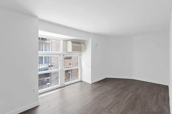 Rented by Kole Group | media 3