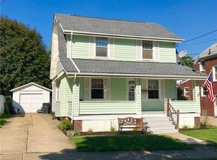 948 Davis St, Akron, OH 44310