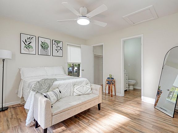 4th image of 102 Weatherstone Dr Unit E