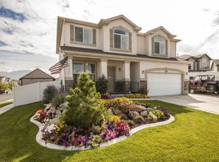 604 Banbury Cir, North Salt Lake, UT 84054