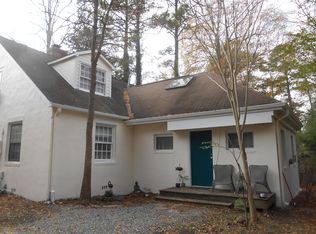 212 Barclay Rd #B, Chapel Hill, NC 27516
