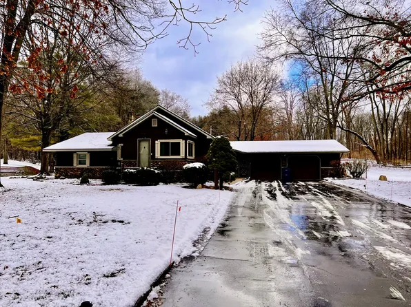 512 Worden Ave, Kalamazoo, MI 49048