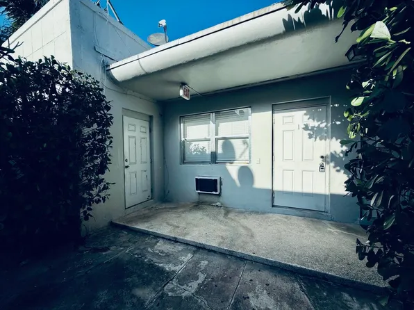 810 82nd St APT 1, Miami Beach, FL 33141