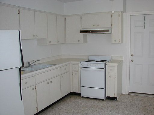 4th image of 4912 20th St W