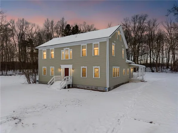 424 Lansingville Rd, Lansing, NY 14882