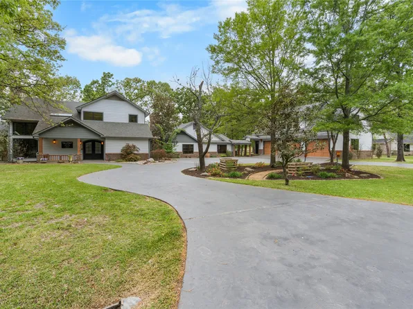 692 Private Road 5937, Emory, TX 75440