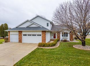 3139 25th Ave S, Fargo, ND 58103