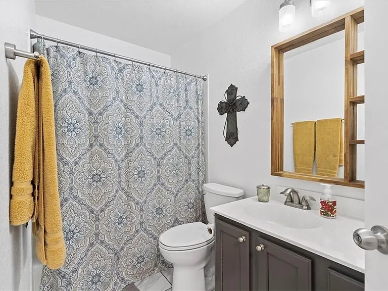 14500 Mowsbury Dr — Photo 21