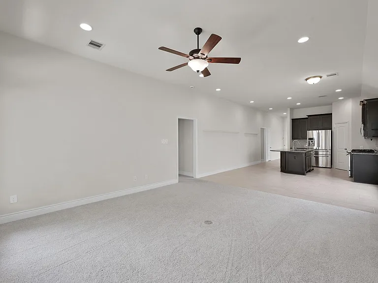 122 Kinnerly Peak Pl — Photo 16
