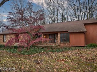 1305 Dyemeadow Ln, Flint, MI 48532