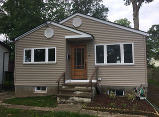 87 Lawrence Rd, Parsippany, NJ 07054