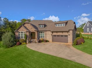 516 W Harbour Crest Dr, Chesnee, SC 29323