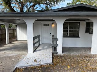 1929 5th Avenue Dr E, Bradenton, FL 34208