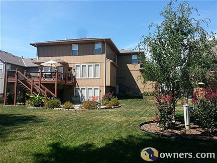 Walking trail just off back yard!