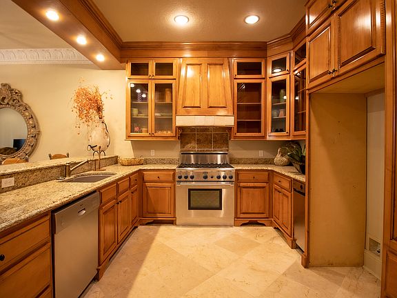 2nd image of 4640 W Beach Blvd