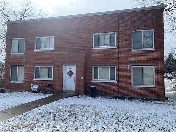 2nd image of 2855 Montana Ave APT 1